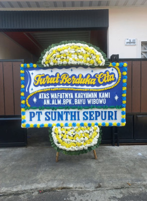 Papan Bunga Duka di Fobaharu