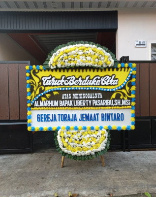 Papan Bunga Duka di Fobaharu