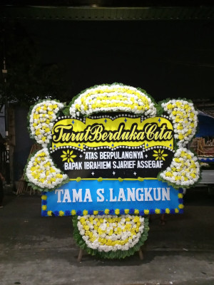 Papan Bunga Duka di Fobaharu